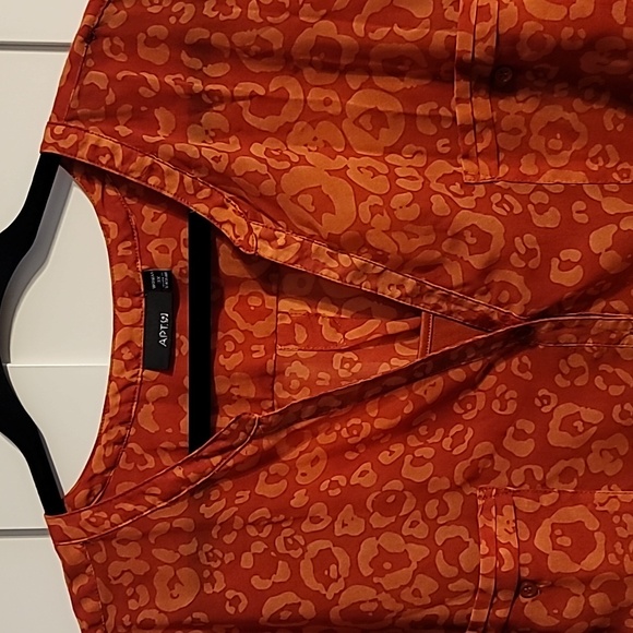 APT. 9 Tunic Top Women's 3X Terra Cotta Roll-Tab Sleeve Chiffon Layered Cheetah - Picture 2 of 12